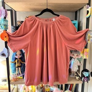 Old Navy Women's Velvet Top in dusty pink